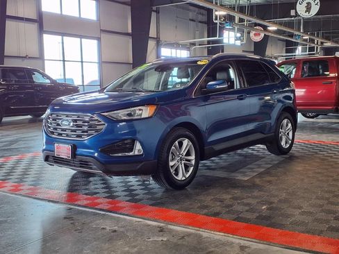 Used 2020 Ford Edge SEL FWD image 3