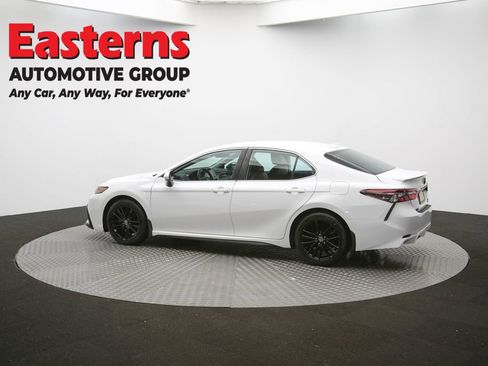Used 2022 Toyota Camry SE image 95