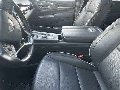 Used 2021 Cadillac Escalade Sport w/ Driver Assist Tech Package AWD/4WD image 12