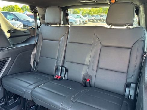 Used 2023 Chevrolet Tahoe LT w/ LT Signature Package AWD/4WD image 23