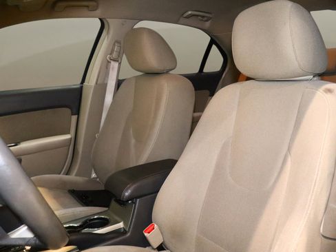 Used 2010 Ford Fusion Hybrid image 15