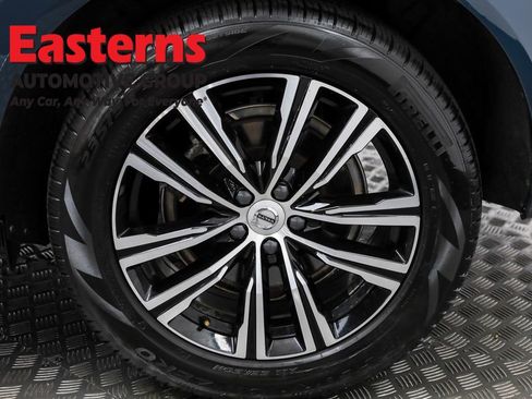 Used 2022 Volvo XC60 B6 Inscription w/ Advanced Package image 56