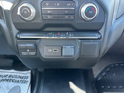 Used 2022 GMC Sierra 2500 Pro w/ Convenience Package image 15