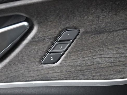 New 2025 Jeep Grand Cherokee L Limited image 13