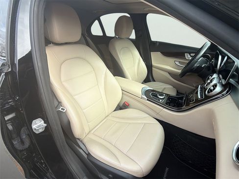 Used 2019 Mercedes-Benz C 300 C 300 image 8