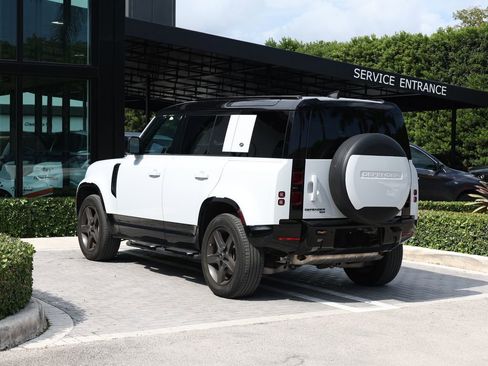 Used 2023 Land Rover Defender 110 X-Dynamic SE AWD/4WD image 5