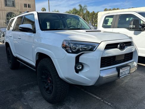 Used 2024 Toyota 4Runner TRD Off-Road Premium w/ TRD Black Wheel Package (TMS) AWD/4WD image 2