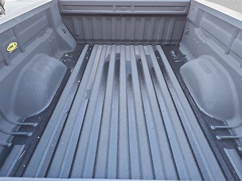 Used 2015 Chevrolet Colorado LT w/ LT Convenience Package image 12