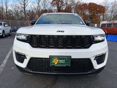 New 2025 Jeep Grand Cherokee Limited w/ Black Appearance Package image 2