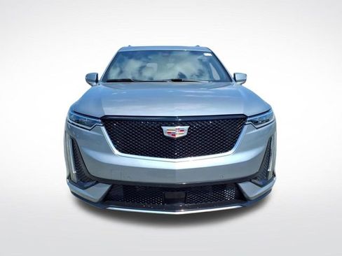 Certified 2024 Cadillac XT6 Sport w/ Platinum Package AWD/4WD image 8
