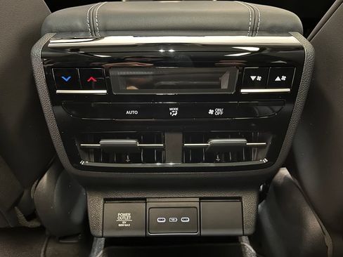 New 2026 Acura MDX w/ Technology Package AWD/4WD image 16