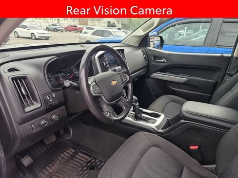 Used 2022 Chevrolet Colorado LT w/ Safety Package AWD/4WD image 9