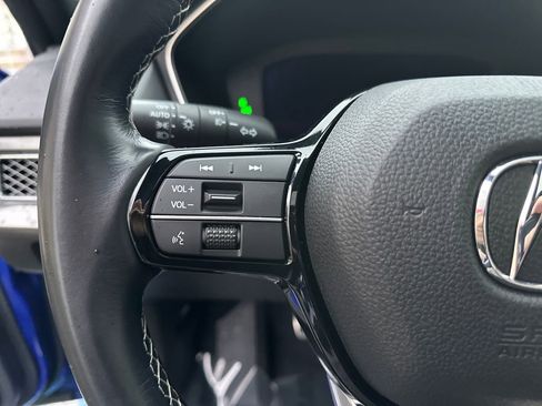 Used 2023 Acura Integra A-Spec image 19