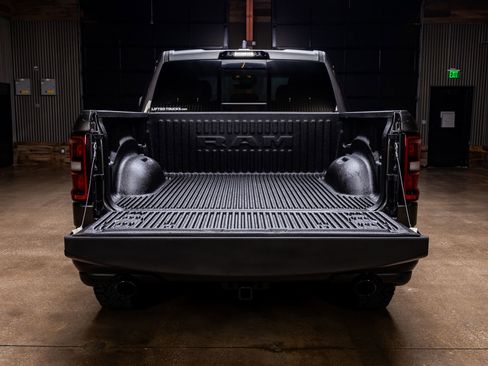 Used 2025 RAM 1500 Classic Warlock AWD/4WD image 8