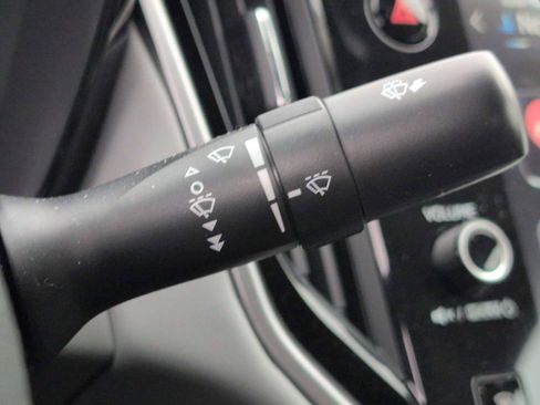 Used 2025 Subaru Legacy Premium w/ Popular Package #1A image 25