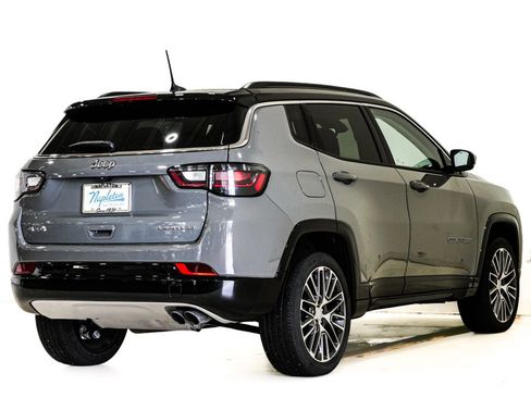 Used 2022 Jeep Compass Limited w/ Elite Group AWD/4WD image 7