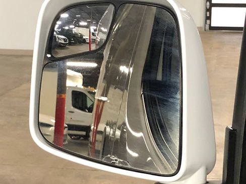 Used 2021 Nissan NV200 SV image 31