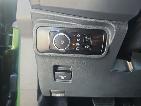 Used 2025 Ford Bronco Outer Banks AWD/4WD image 20