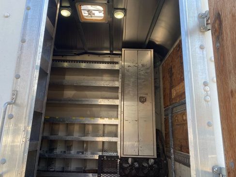 Used 2015 RAM 5500 Tradesman image 27