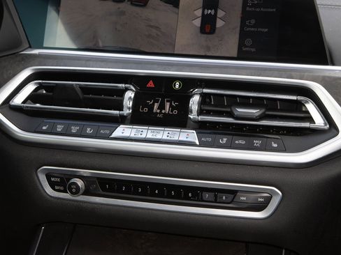 Used 2022 BMW X5 sDrive40i w/ Premium Package image 24