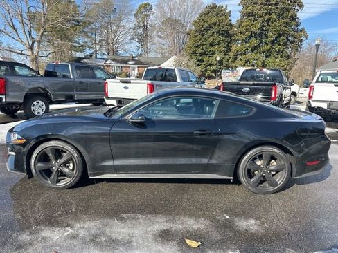 Used 2022 Ford Mustang Premium w/ Equipment Group 201A image 6