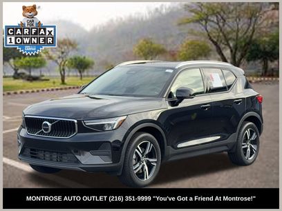 Used 2023 Volvo XC40 B5 Core