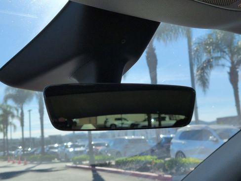 Used 2023 Tesla Model Y Long Range image 26