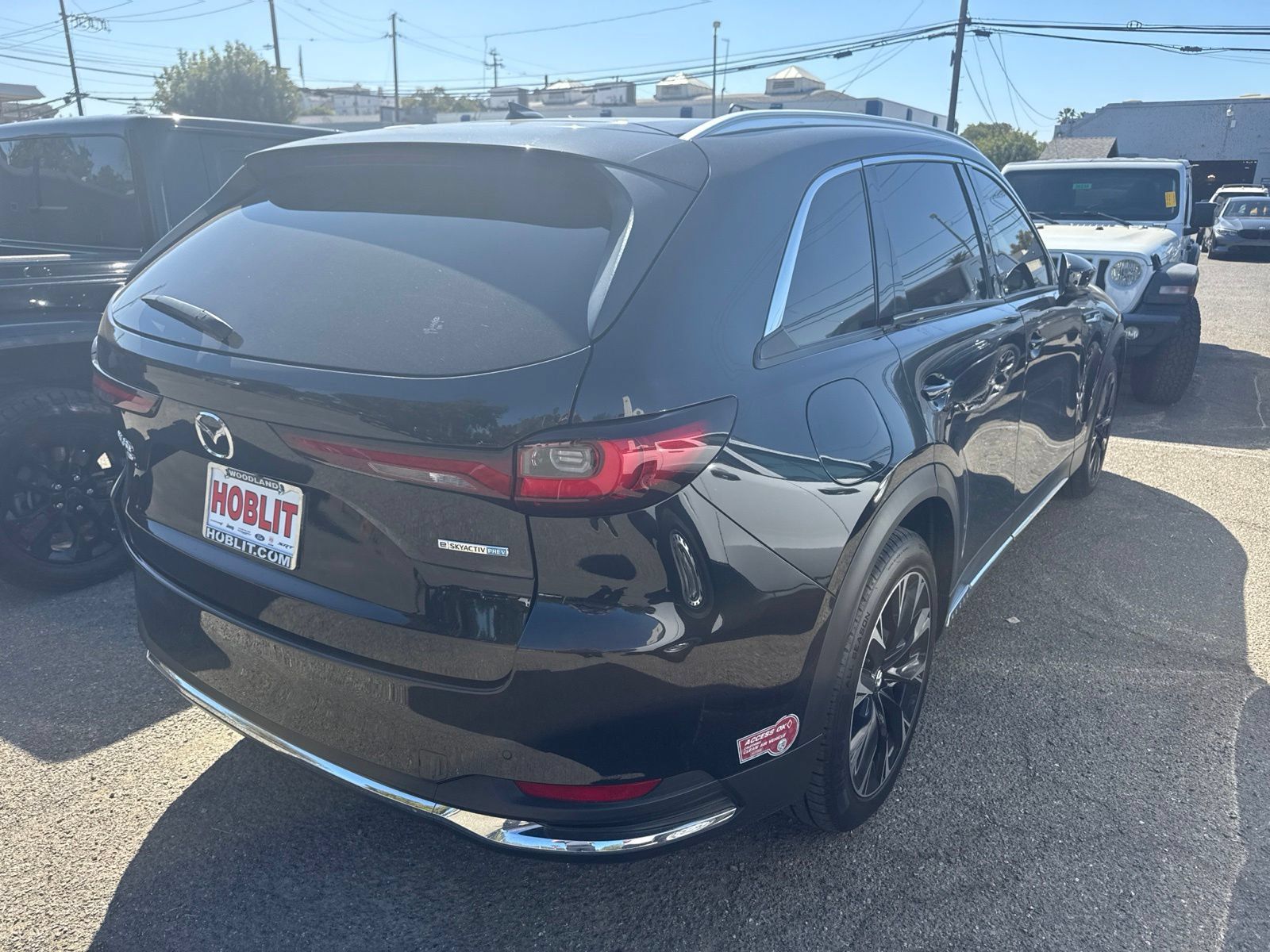 Used 2024 MAZDA CX-90 Plug-In Hybrid w/ Premium Plus AWD/4WD image 3