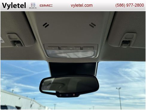 Certified 2022 Buick Encore Preferred w/ Safety Package image 29