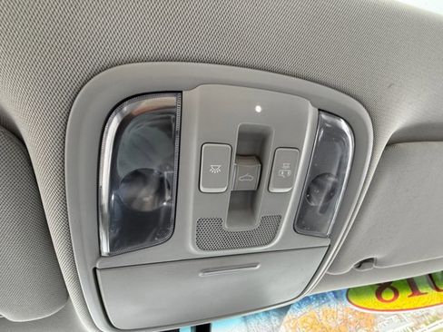 Used 2018 Kia Optima EX w/ Premium Package image 34