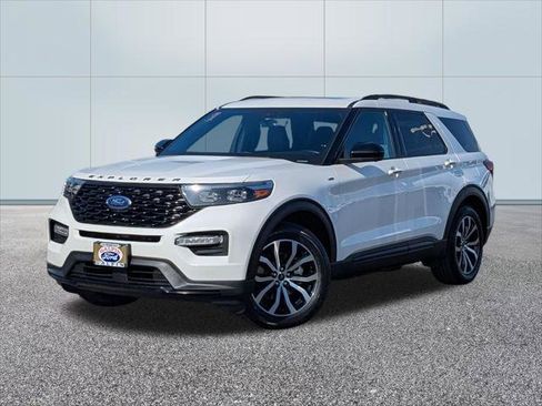 Certified 2023 Ford Explorer ST-Line w/ Class IV Trailer Tow Package image 1