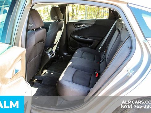 Used 2024 Chevrolet Malibu LT image 17