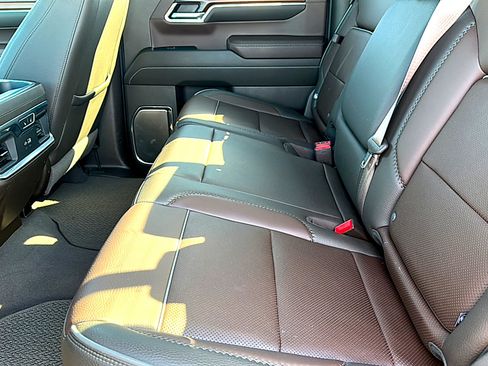 Used 2024 GMC Sierra 1500 Denali w/ Denali Reserve Package RWD image 19