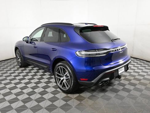 Used 2025 Porsche Macan image 3