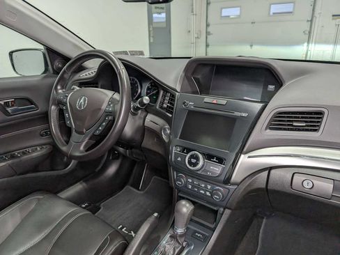 Used 2020 Acura ILX w/ Premium Package image 43