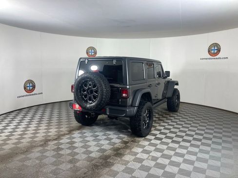 Used 2019 Jeep Wrangler Unlimited Rubicon image 19