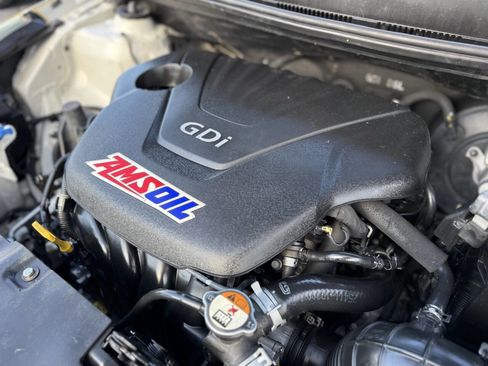 Used 2015 Hyundai Accent GLS image 26