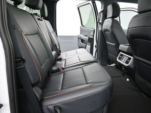 New 2025 Ford F350 Lariat w/ Lariat Ultimate Package image 14