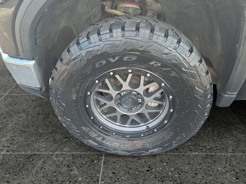 Used 2023 GMC Sierra 1500 Pro AWD/4WD image 16