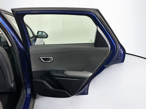 Used 2025 Kia K4 FWD image 30