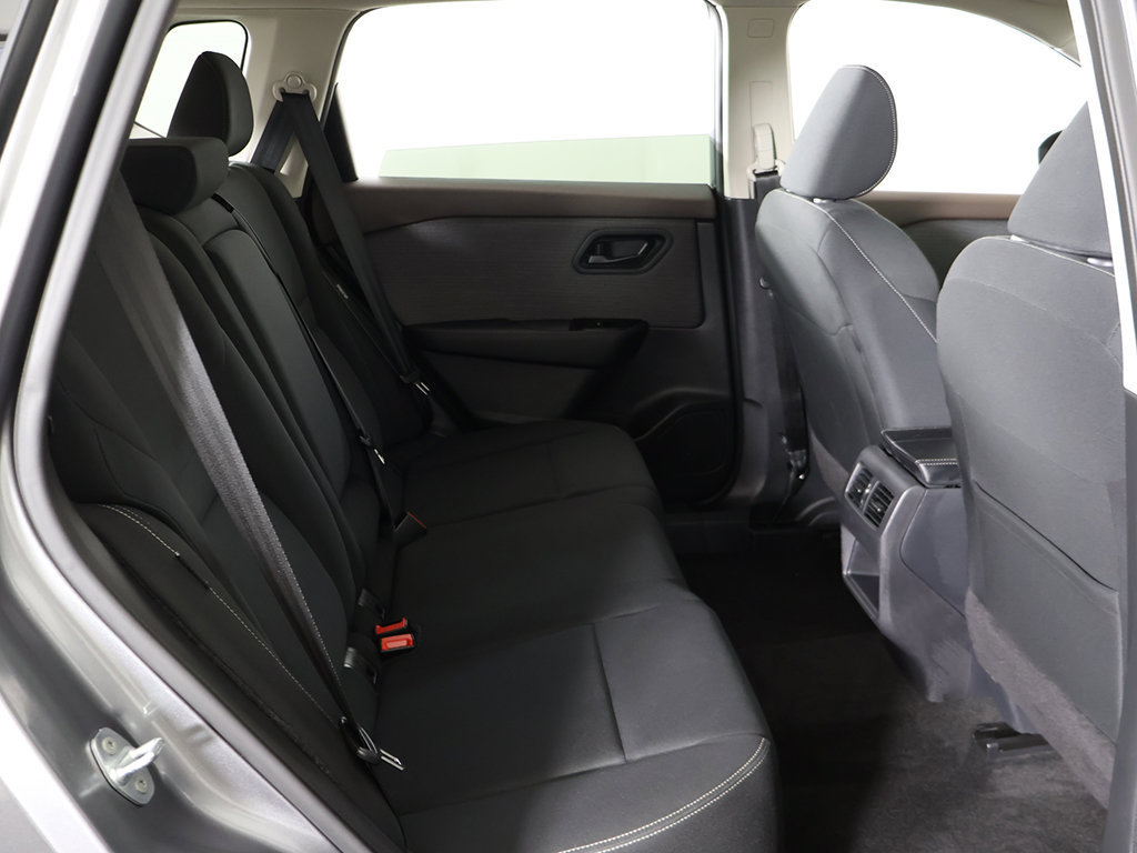 Used 2023 Nissan Rogue S AWD/4WD image 30