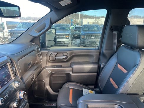 Used 2022 GMC Sierra 3500 AT4 w/ Gooseneck/5TH Wheel Package image 23