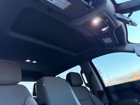 Used 2021 GMC Sierra 1500 Elevation image 16