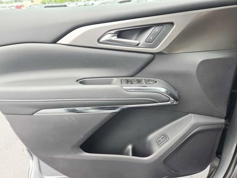 New 2026 Chevrolet Traverse LT w/ Midnight/Sport Edition image 25