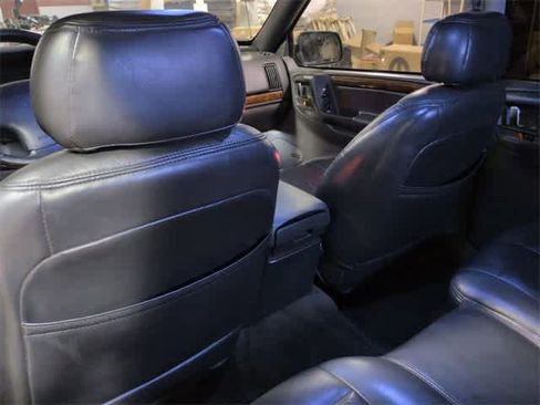 Used 1996 Jeep Grand Cherokee Limited image 18