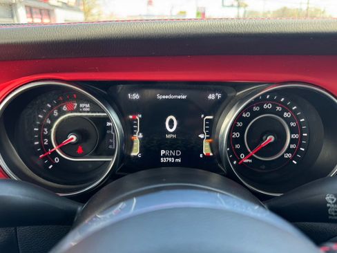 Used 2022 Jeep Wrangler Unlimited Rubicon w/ LED Lighting Group AWD/4WD image 49