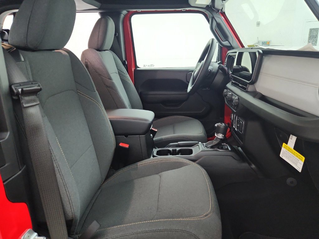 New 2026 Jeep Wrangler Sport AWD/4WD image 31