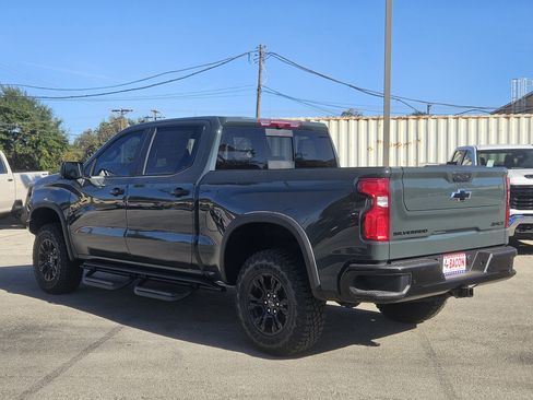 New 2026 Chevrolet Silverado 1500 ZR2 w/ LPO, Utility Wall Package image 3