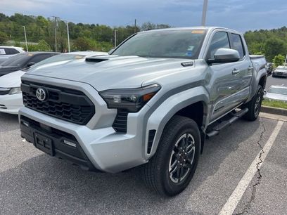 Used 2025 Toyota Tacoma TRD Sport w/ TRD Sport Upgrade Package