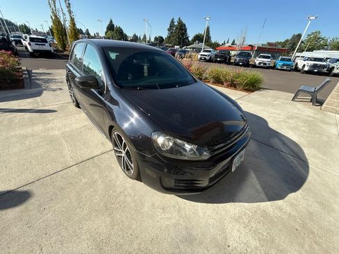 Used 2013 Volkswagen GTI Wolfsburg Edition FWD image 3